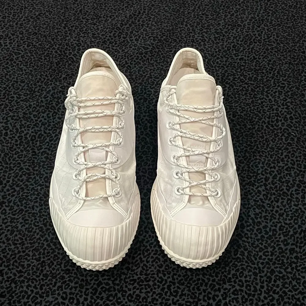 Converse Men’s Low Top Sneakers in Off-White - Picture 2 of 7